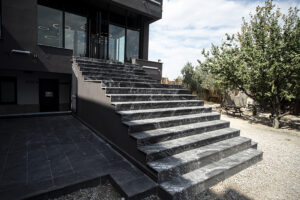 BLACK-BEAUTY-GRANIT_